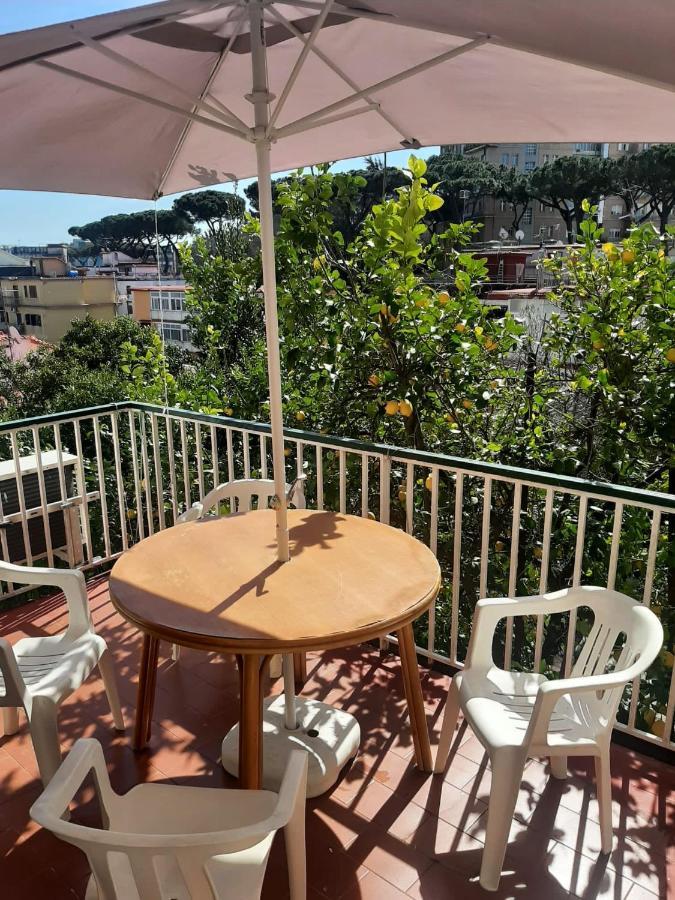 Villa Vesuvius Наполи Екстериор снимка